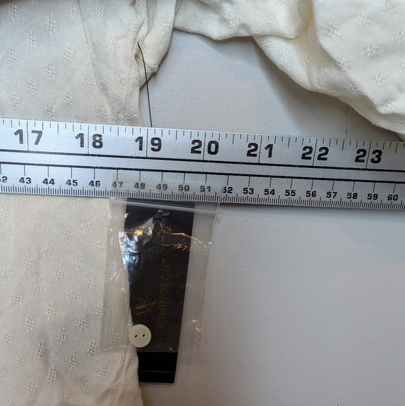 NWT Worthington Creamy White Button Neck  Long Sleeve Peasant Office Blouse M - Picture 7 of 9